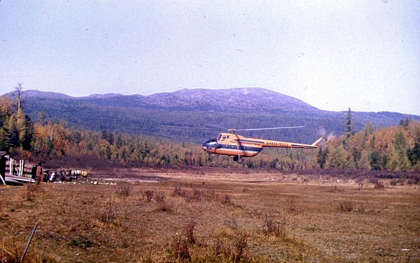 Ми-4 на аэродроме Хоор-Оос-Холь.